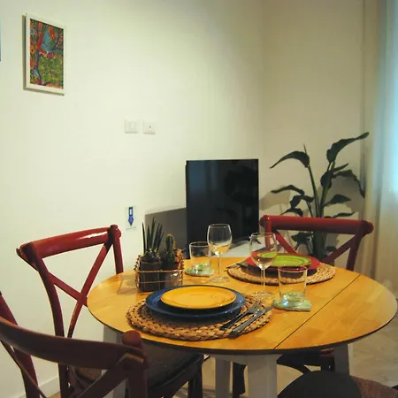 Appio Claudio Con Corte Esclusiva I Metro A شقة