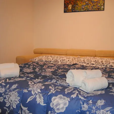 Appio Claudio Con Corte Esclusiva I Metro A شقة روما